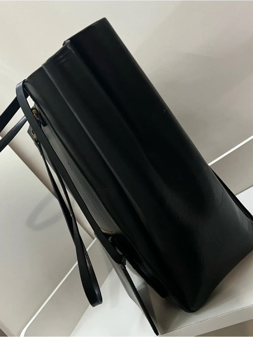 ARITZIA | AUXILIARY Leather Black Laptop Work Tote + Pouch